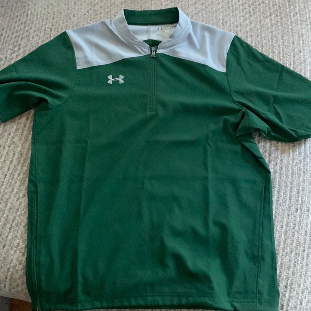 UA loose fitting Mens Jacket Shirt